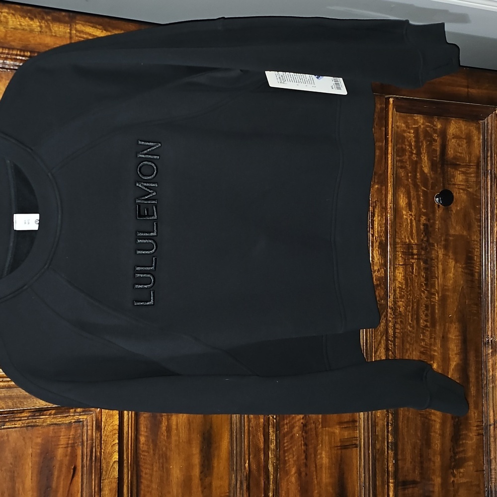 Lululemon Scuba Oversized Pullover. Oversized Fit!. BLK, Spellout Sz M/L